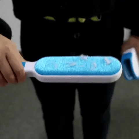 herramienta tipo peine para eliminar pelo suelto en mascotas