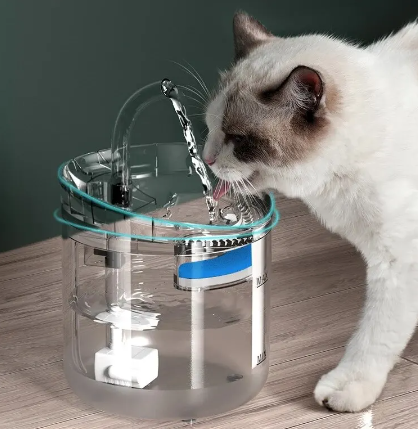 Bebedero automático silencioso para gatos y perros