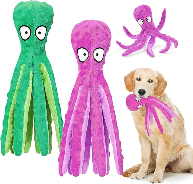 Cachorro entretenido con juguete de pulpo sin relleno, ideal para jugar seguro